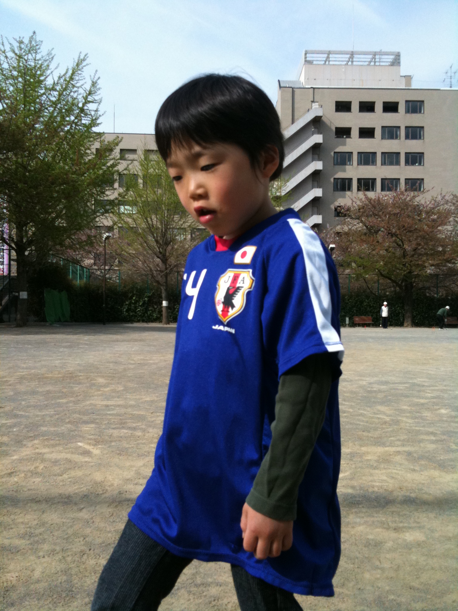 小学校一年生とサッカー