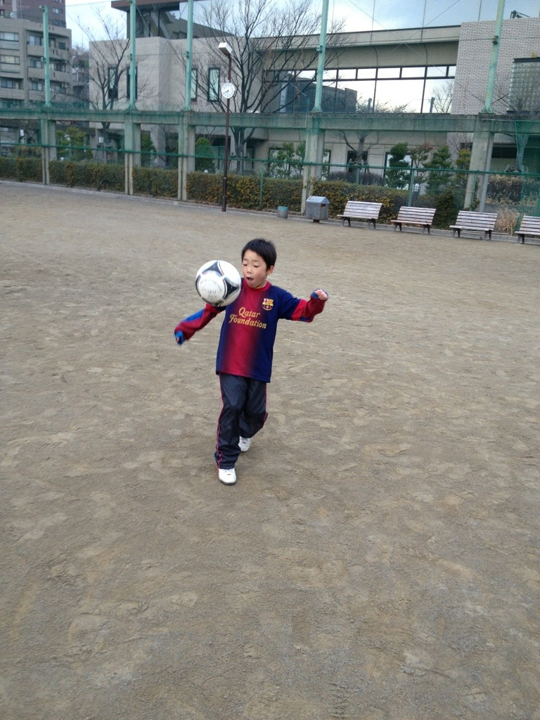 ピボーテ初蹴り