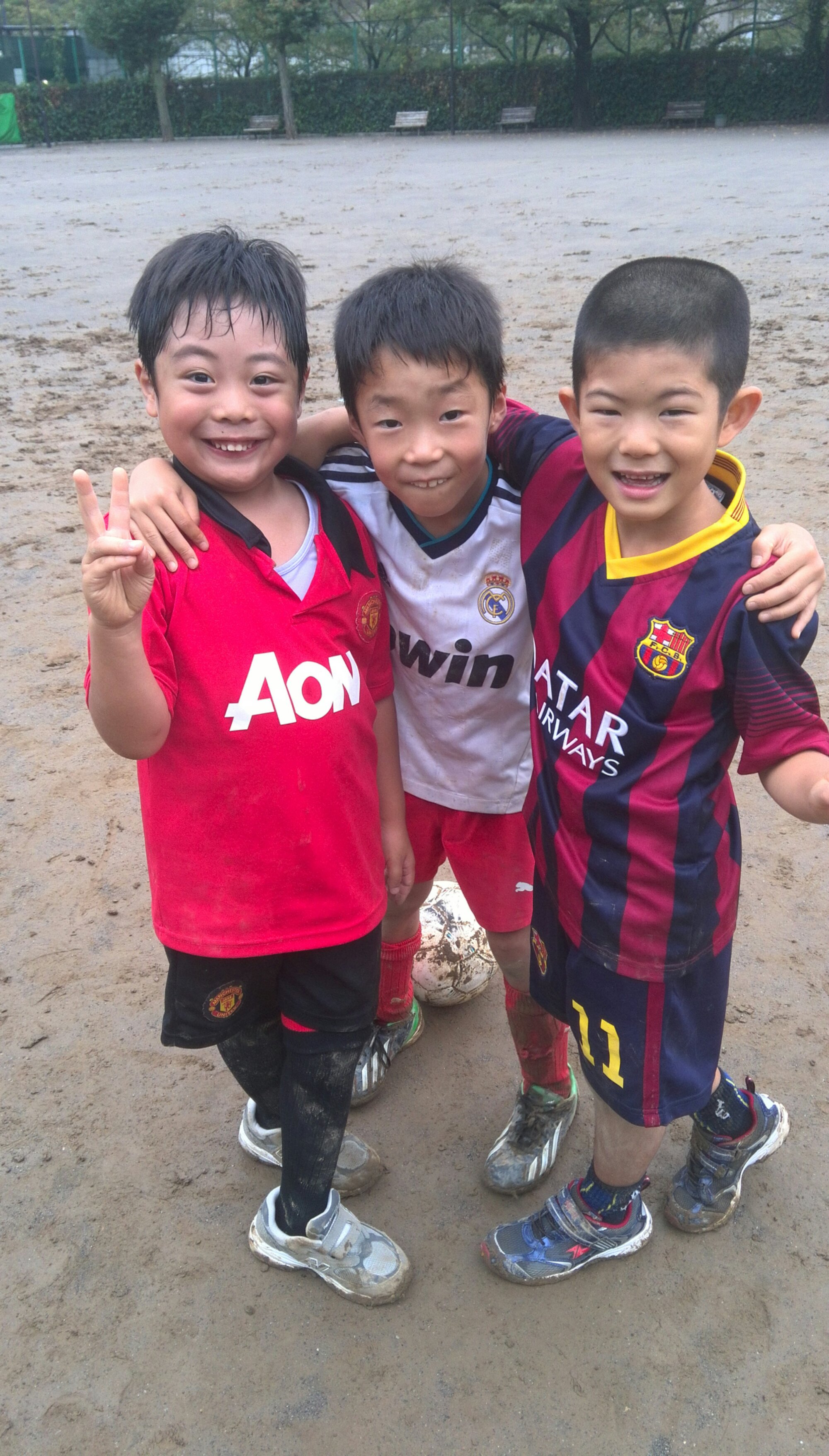 ボールを追わず。