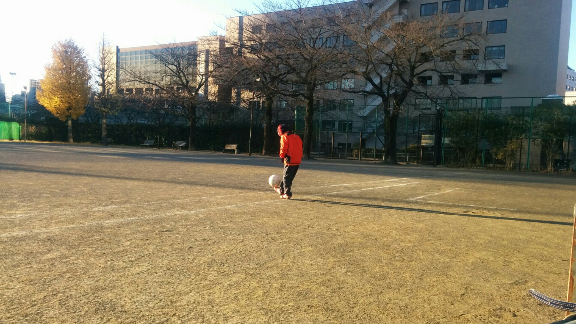 チョンチョンリフティング　100回